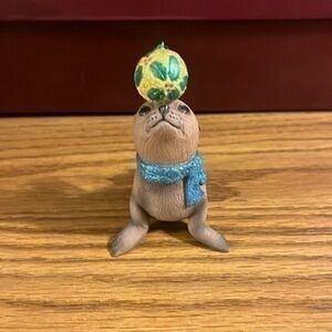The Danbury mint Christmas ornament -sea lion pup